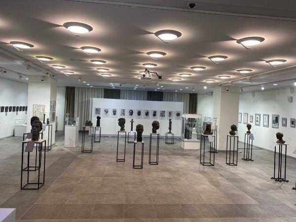 "Портрет: гармония индивидуальностей"